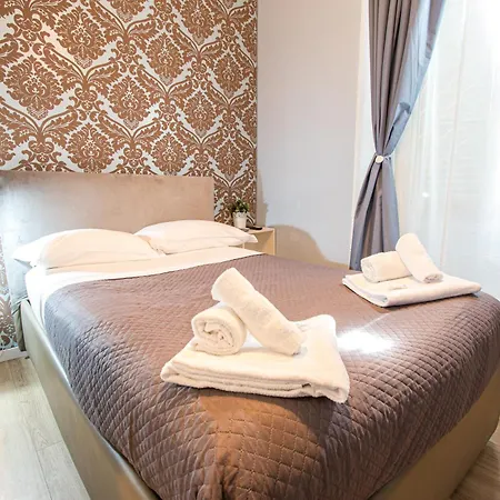 La Casetta Bed and Breakfast *